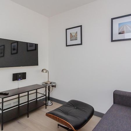 Stylish 1 Bedroom Apartment In Holborn In A Great Location لندن المظهر الخارجي الصورة